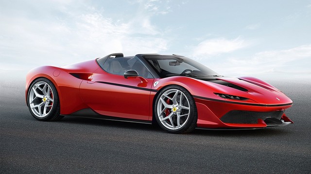 03_Ferrari J50_2016.jpg