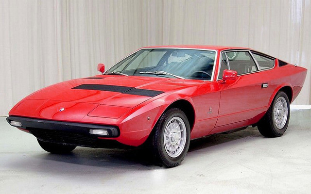 08_Maserati_Khamsin_1973_01.jpg