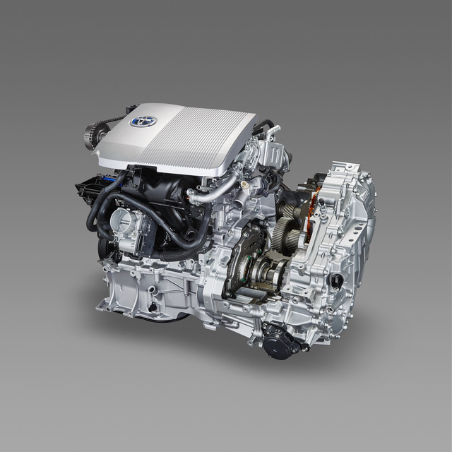 2016-Toyota-Prius-15_Engine_Transaxle_(cut_model).jpg