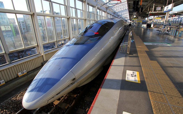 500_type_Shinkansen_18.jpg