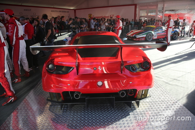 Ferrari_488GT3_&_488GTE_11.jpg