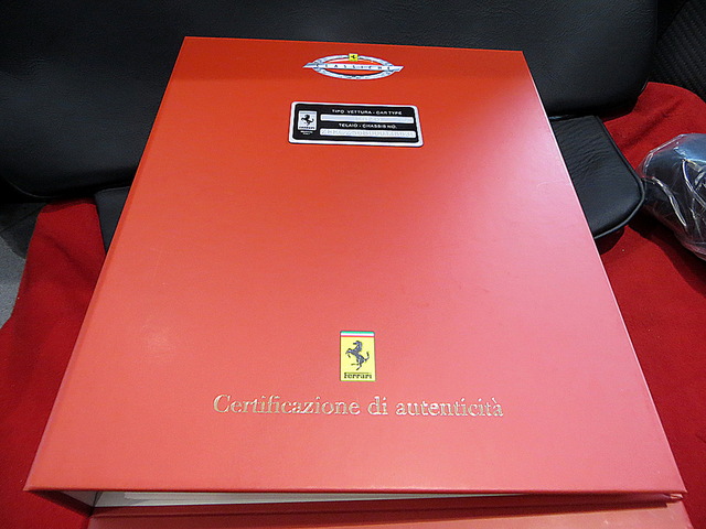 Ferrari_Enzo_for_sale_Vertually_brand_new_15.jpg