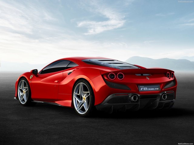 Ferrari_F8_Tributo_04.jpg
