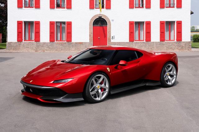 Ferrari_SP38_2018_03.jpg