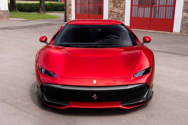 Ferrari_SP38_2018_07.jpg