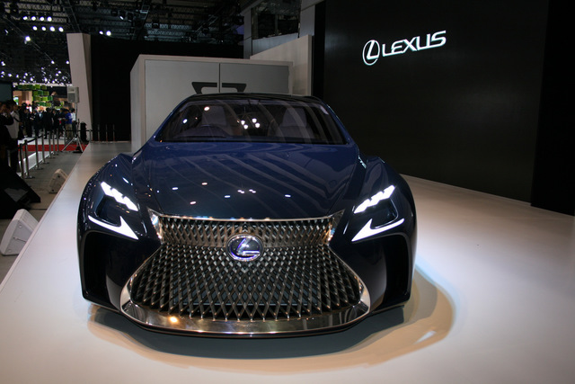 Lexus_LF_FC_concept_27.JPG