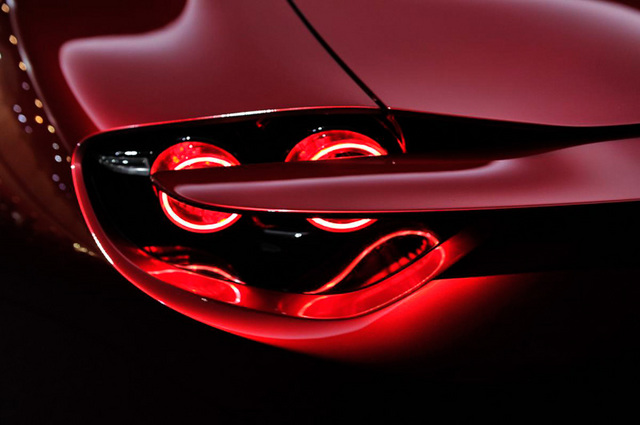 Mazda_RX-VISION_add_pics_24.jpg