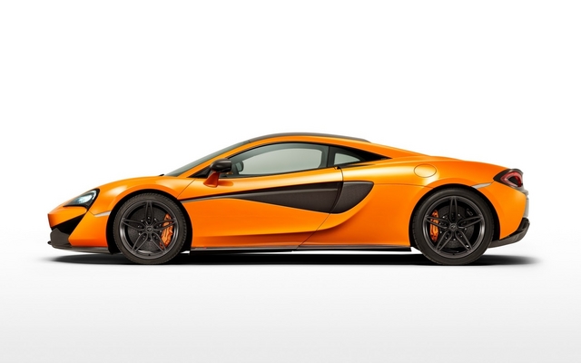 McLaren_570S_03.jpg