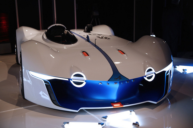 Renault_Alpine_Vision_GT_Concept_09.jpg